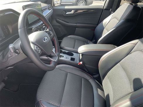 New 2026 Ford Escape ST-Line w/ Tech Pack #1 image 8