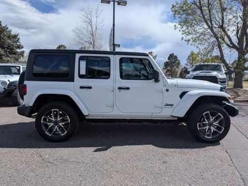 Used 2024 Jeep Wrangler Sport S w/ LED Headlamp & Fog Lamp Group image 4