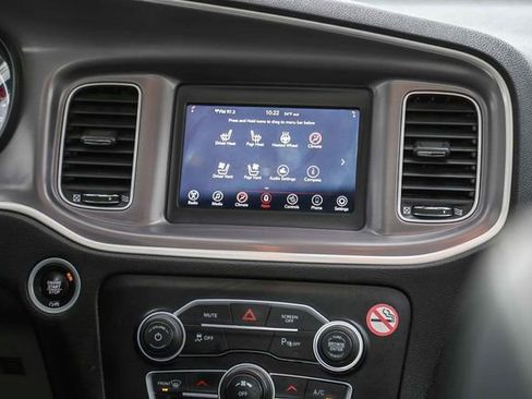 Used 2022 Dodge Charger SXT w/ Leather Interior Group image 14