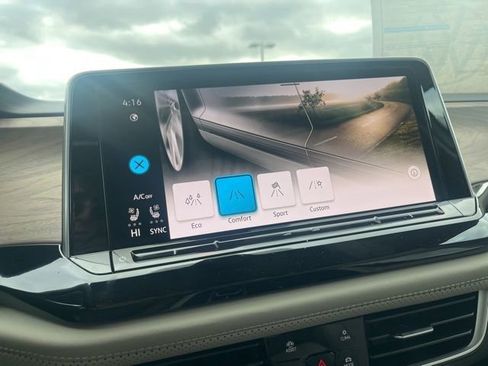 New 2026 Volkswagen Atlas SE image 19