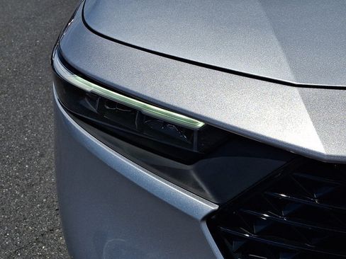 Certified 2025 Honda Accord Sport image 10
