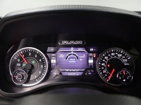 Used 2023 RAM 1500 Laramie AWD/4WD image 37