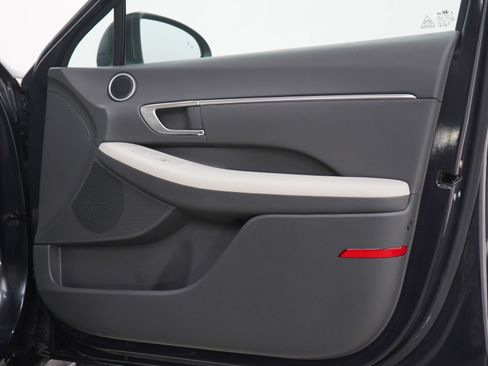 Used 2023 Hyundai Sonata SEL image 9