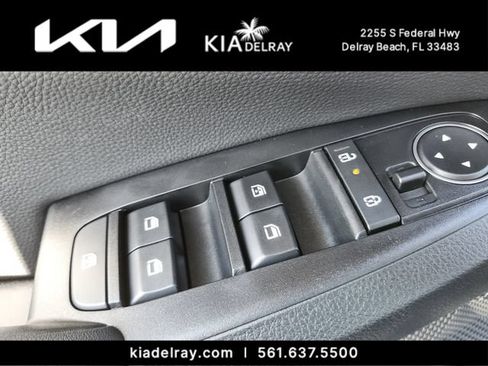 New 2026 Kia Seltos EX FWD image 15