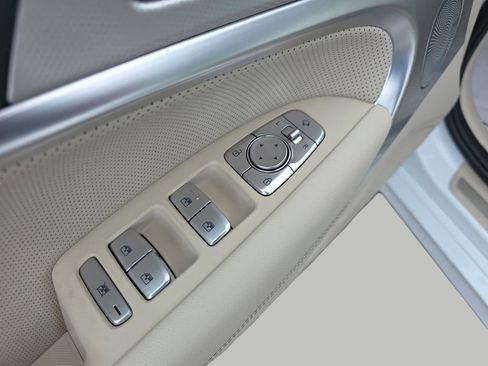 New 2026 Genesis G70 2.5T Prestige RWD image 16