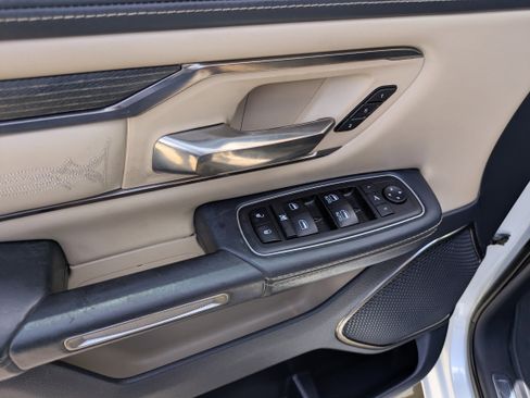 Used 2019 RAM 1500 Limited w/ Advanced Safety Group image 12