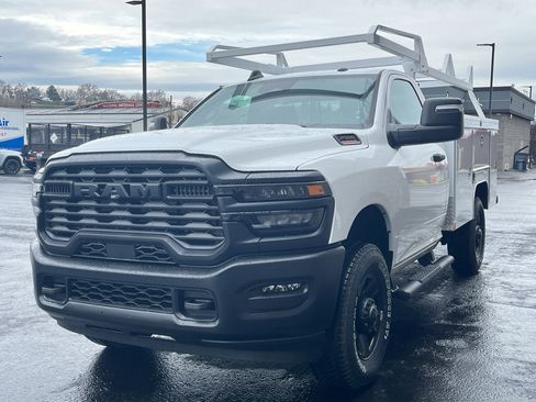 New 2026 RAM 2500 Tradesman image 3