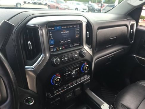 Used 2020 Chevrolet Silverado 1500 LT Trail Boss AWD/4WD image 21