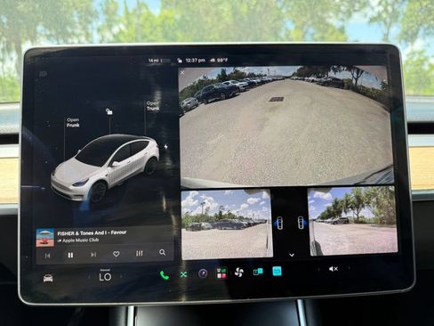 Used 2021 Tesla Model Y 2WD image 28
