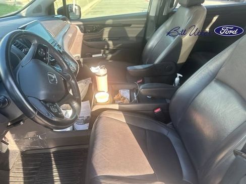 Used 2019 Honda Odyssey Elite image 4