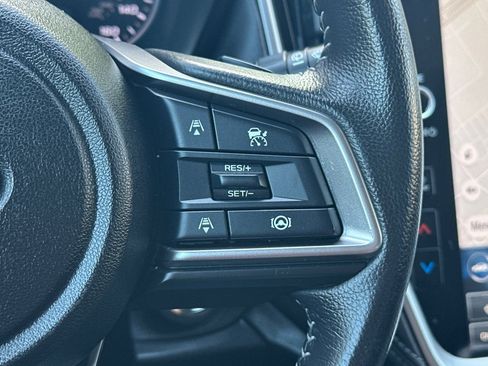 Used 2024 Subaru Outback Premium AWD/4WD image 37