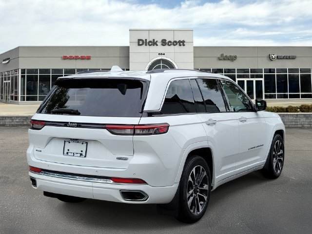 Used 2022 Jeep Grand Cherokee Overland AWD/4WD image 5