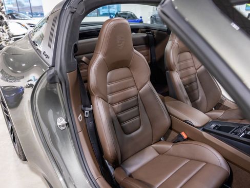 Used 2023 Porsche 911 Targa 4 GTS image 30