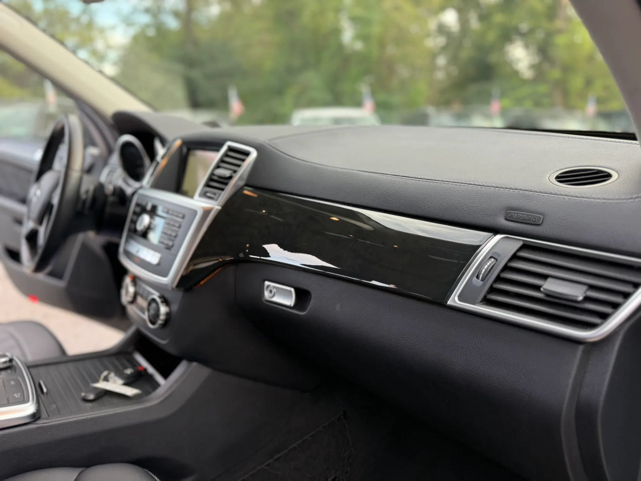 Used 2016 Mercedes-Benz GL 450 4MATIC image 29