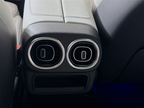 New 2026 Mercedes-Benz GLC 300 GLC 300 image 28