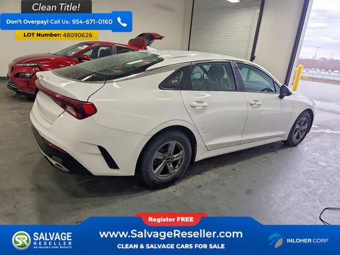 Used 2023 Kia K5 LXS image 4