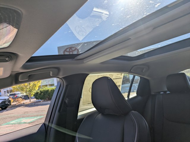 New 2027 Toyota Prius XLE AWD/4WD image 32