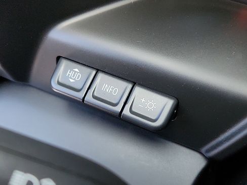 Used 2025 GMC Sierra 3500 Denali Ultimate image 21