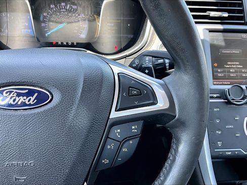 Used 2014 Ford Fusion Titanium FWD image 24