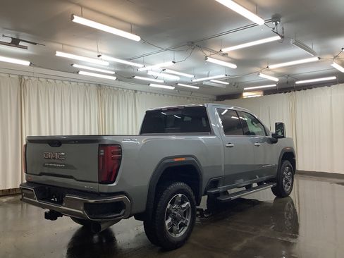 New 2026 GMC Sierra 2500 SLT w/ SLT Premium Package AWD/4WD image 5