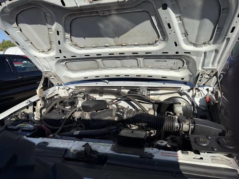 Used 1996 Ford Bronco XLT image 30