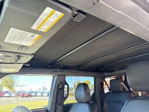 Used 2022 Ford Bronco Outer Banks image 25