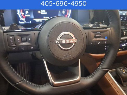 Used 2024 Nissan Pathfinder Platinum w/ Cargo Package image 22