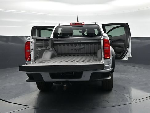 Used 2020 Chevrolet Colorado LT w/ Colorado RST Special Edition AWD/4WD image 26
