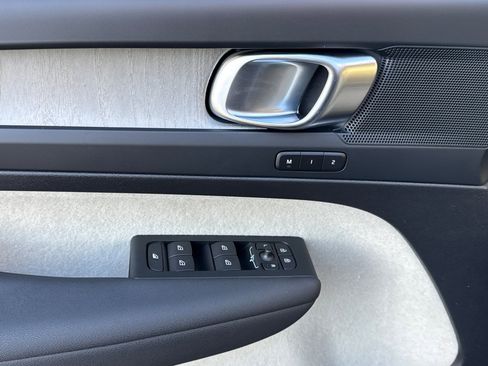 New 2026 Volvo XC40 B5 Plus w/ Protection Package Premier image 10