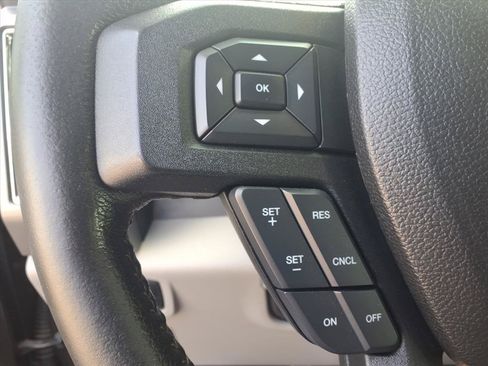 Used 2016 Ford F150 XLT w/ Equipment Group 302A Luxury AWD/4WD image 20