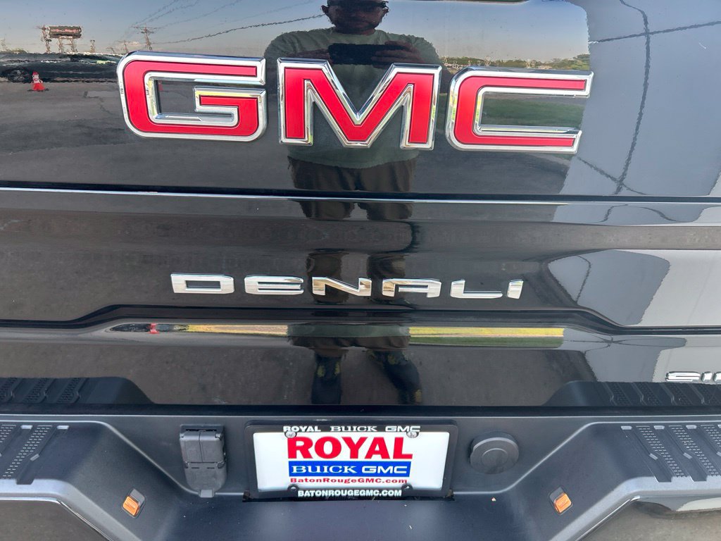 Certified 2026 GMC Sierra 1500 Denali w/ Denali Reserve Package AWD/4WD image 31