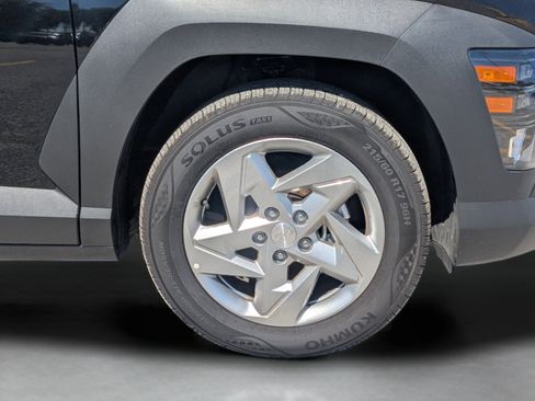 Certified 2026 Hyundai Kona SE FWD image 31