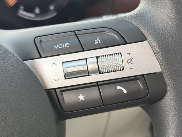 Certified 2026 Hyundai Tucson SE FWD image 26