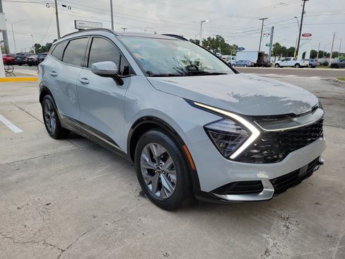 Used 2025 Kia Sportage SX FWD image 5