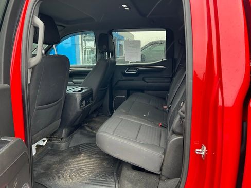 Used 2022 Chevrolet Silverado 1500 RST AWD/4WD image 9