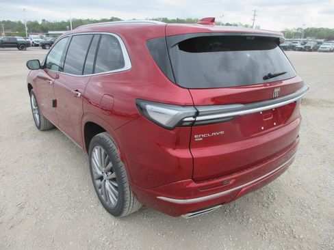 New 2026 Buick Enclave Avenir w/ Super Cruise Package AWD/4WD image 7
