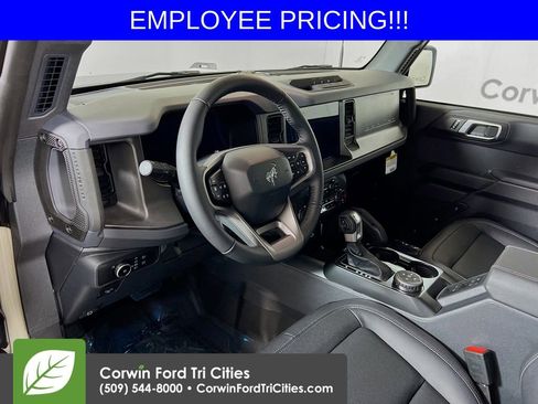 New 2025 Ford Bronco Big Bend w/ Black Diamond Package AWD/4WD image 3