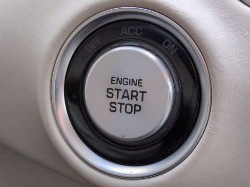 Used 2022 Genesis G90 5.0 Ultimate image 30