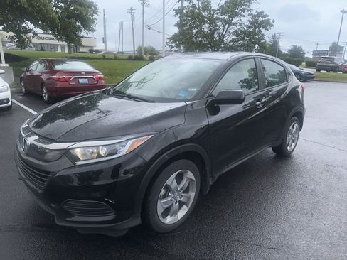 Used 2019 Honda HR-V LX image 9
