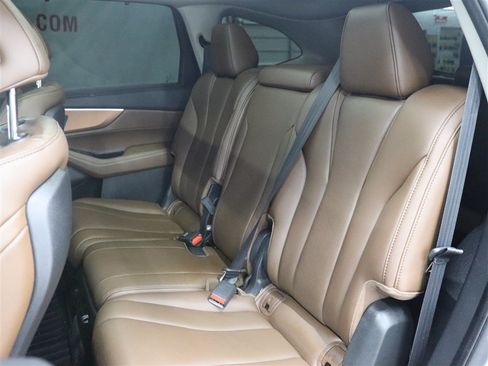 Used 2022 Acura MDX w/ Technology Package AWD/4WD image 18