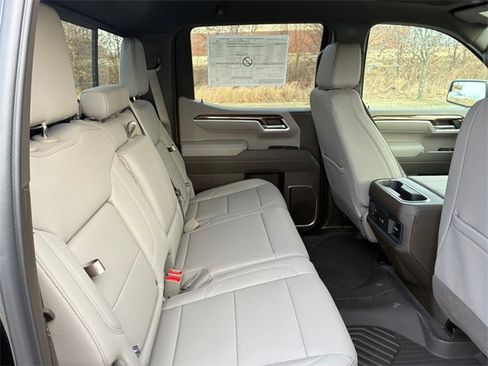 New 2026 Chevrolet Silverado 1500 LT w/ Z71 Off-Road Package image 15