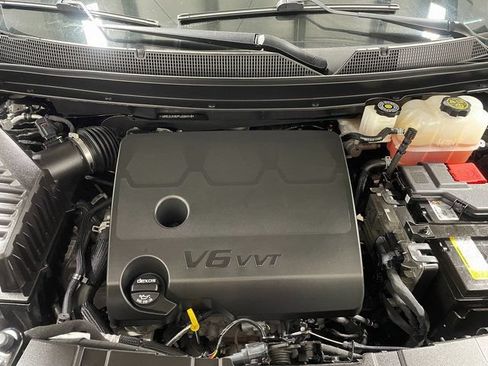 Used 2023 Chevrolet Traverse RS AWD/4WD image 24
