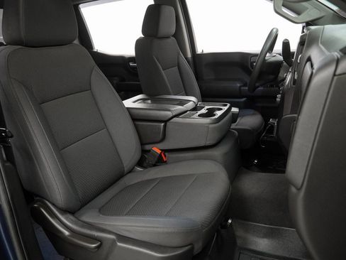 Used 2020 Chevrolet Silverado 1500 Custom w/ Custom Value Package image 45