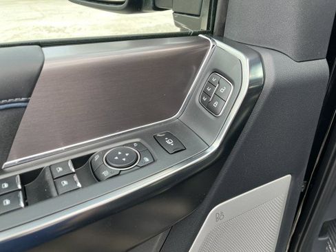 New 2026 Ford F250 Platinum AWD/4WD image 24