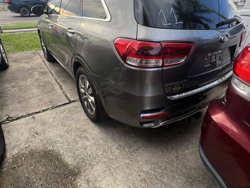 Used 2016 Kia Sorento SX w/ SXL Technology Package AWD/4WD image 4