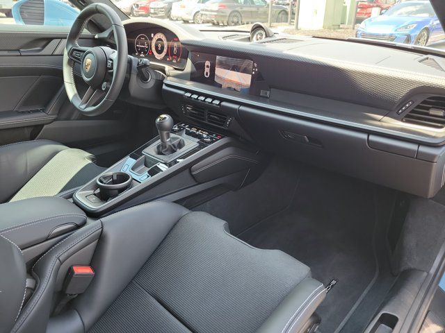 Certified 2026 Porsche 911 GT3 RWD image 35