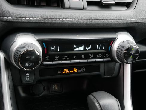 Certified 2024 Toyota RAV4 LE image 23