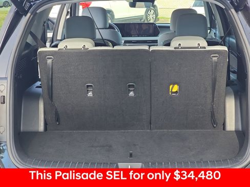 Used 2025 Hyundai Palisade SEL image 19