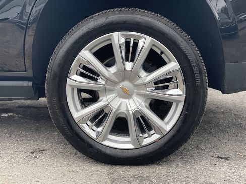 Used 2021 Chevrolet Tahoe High Country w/ Premium Package image 35