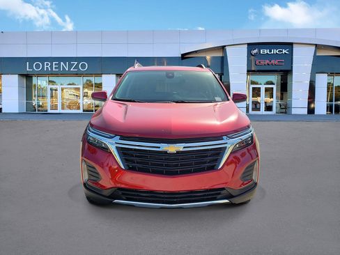 Used 2023 Chevrolet Equinox LT FWD image 2
